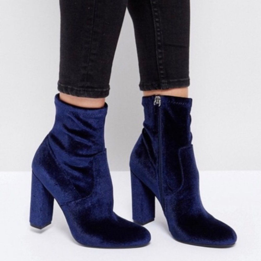 Steve Madden Edit Navy Velvet Blue High Heel Mid-Calf Sock Boots 10